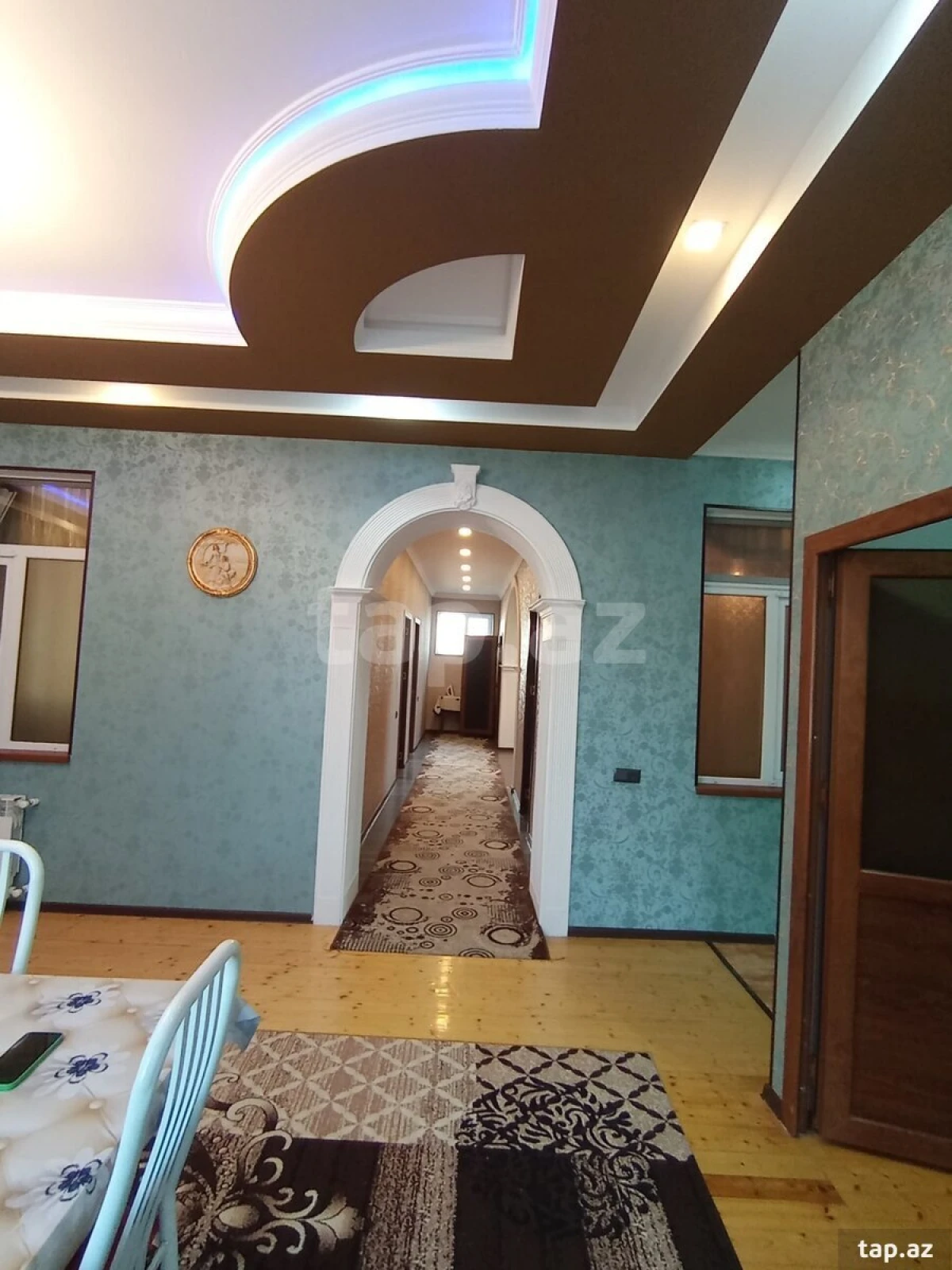 Satılır 4 otaqlı həyət evi