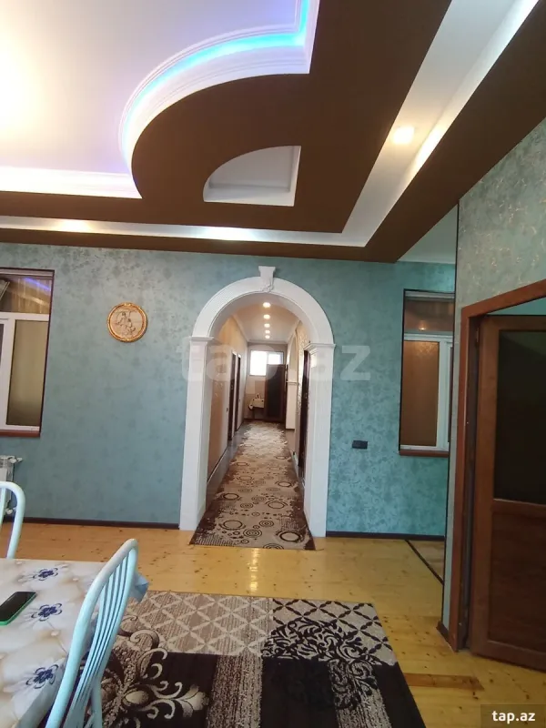 Satılır 4 otaqlı həyət evi