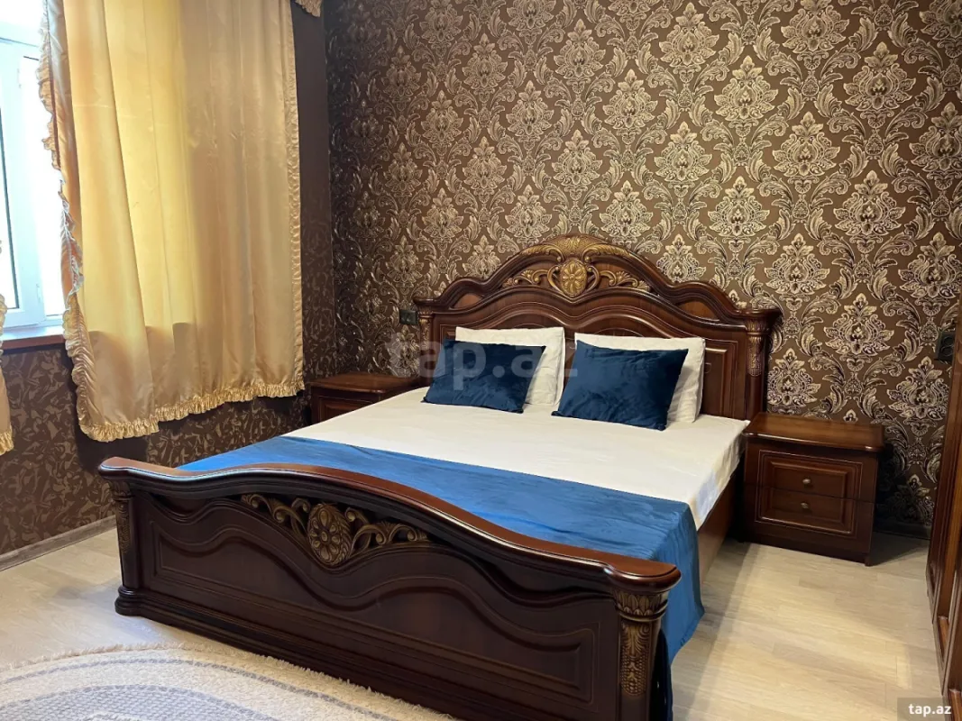 Satılır 4 otaqlı həyət evi