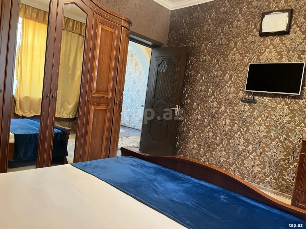 Satılır 4 otaqlı həyət evi