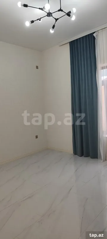 Satılır 5 otaqlı həyət evi