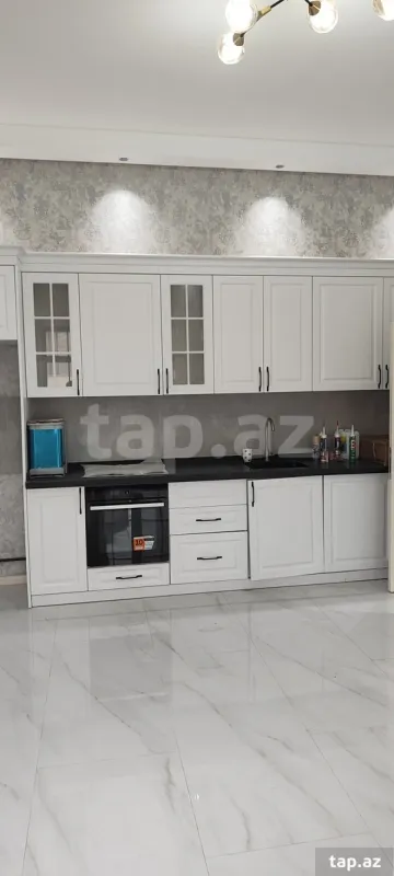 Satılır 5 otaqlı həyət evi