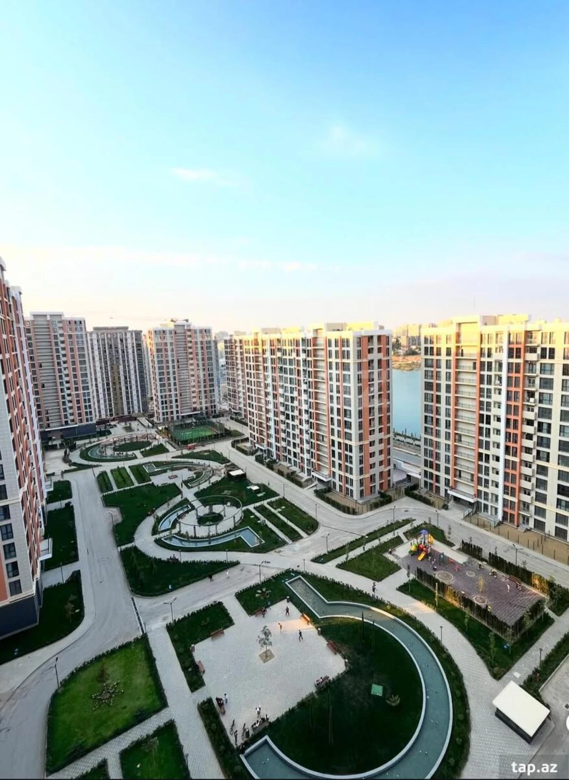 Kirayə verilir 2 otaqlı yeni tikili 78 m²