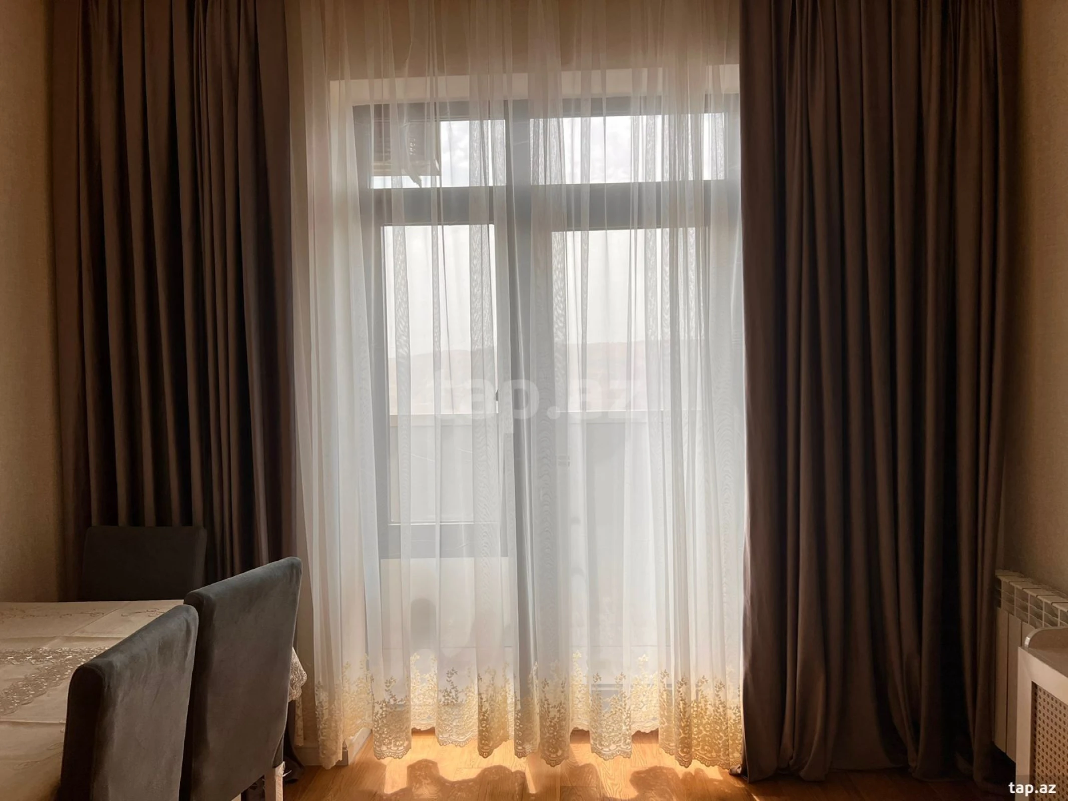 Kirayə verilir 2 otaqlı yeni tikili 78 m²