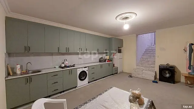 Satılır 4 otaqlı həyət evi