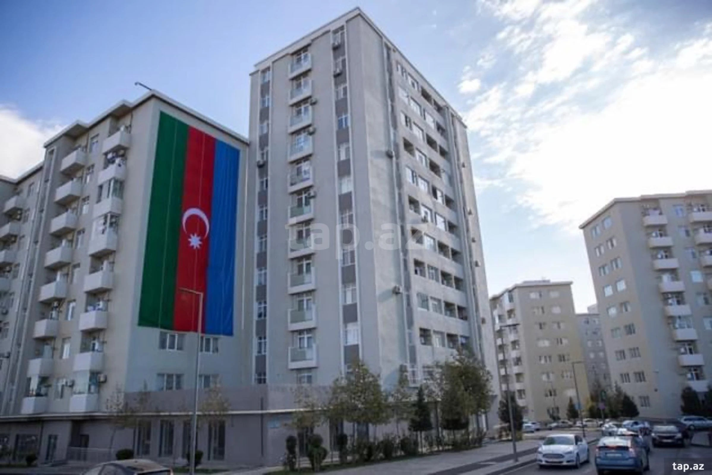 Satılır 1 otaqlı yeni tikili 37 m²