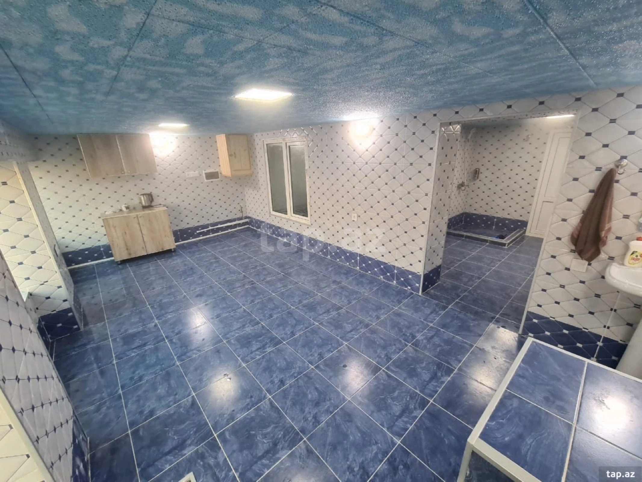 Kirayə verilir 8 otaqlı həyət evi