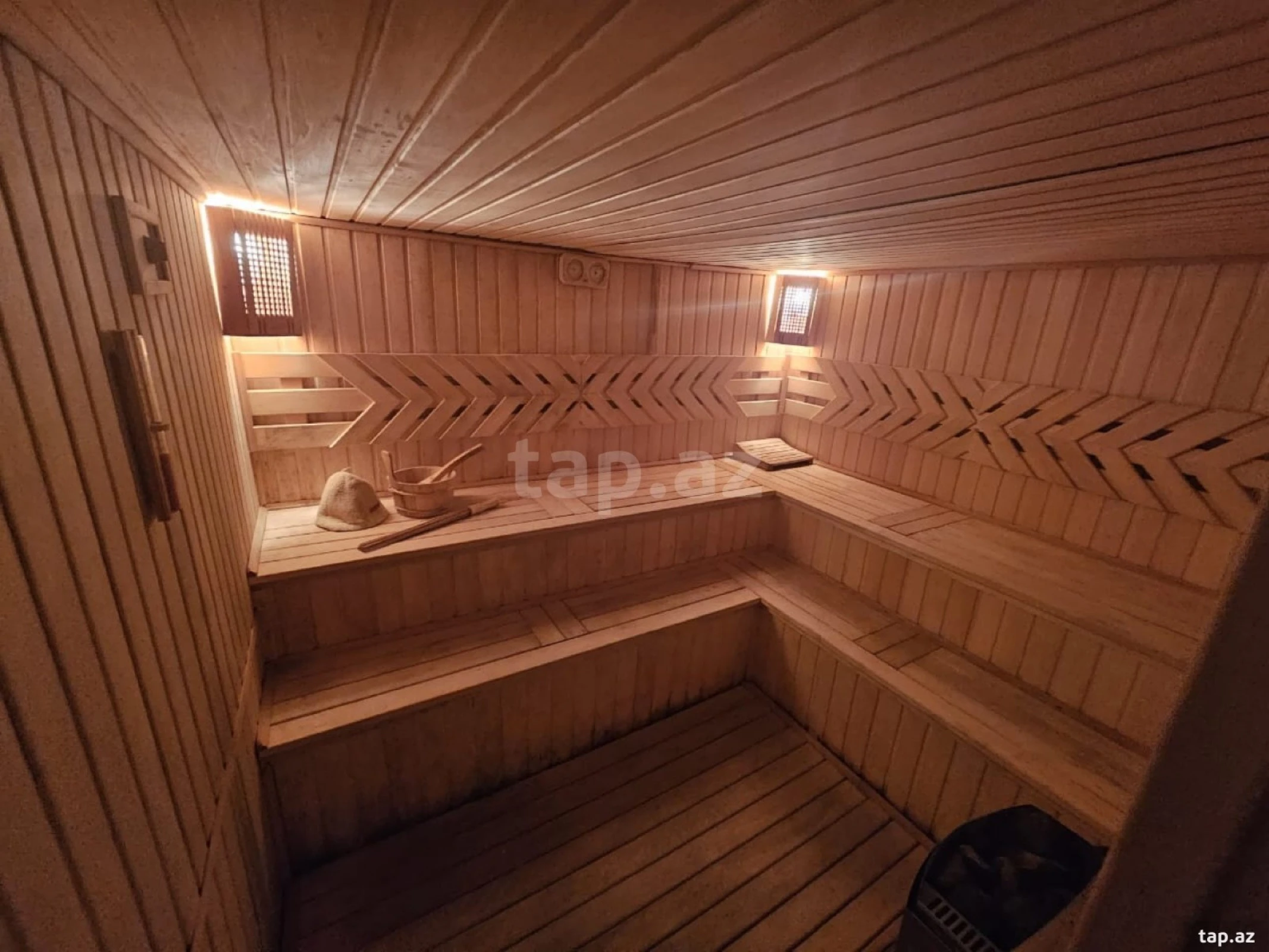 Kirayə verilir 8 otaqlı həyət evi