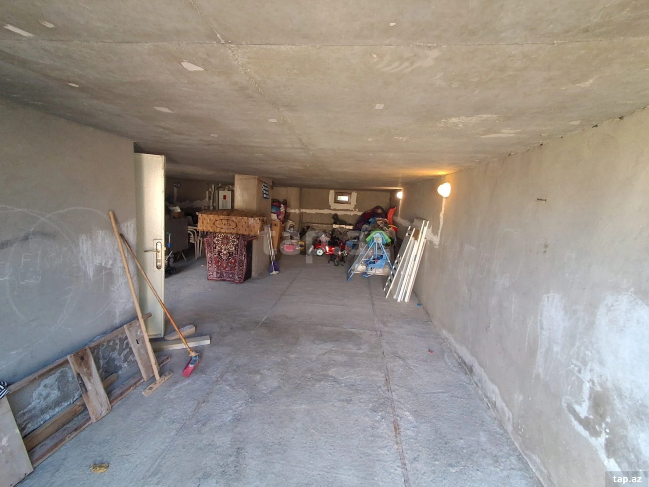 Satılır 4 otaqlı həyət evi