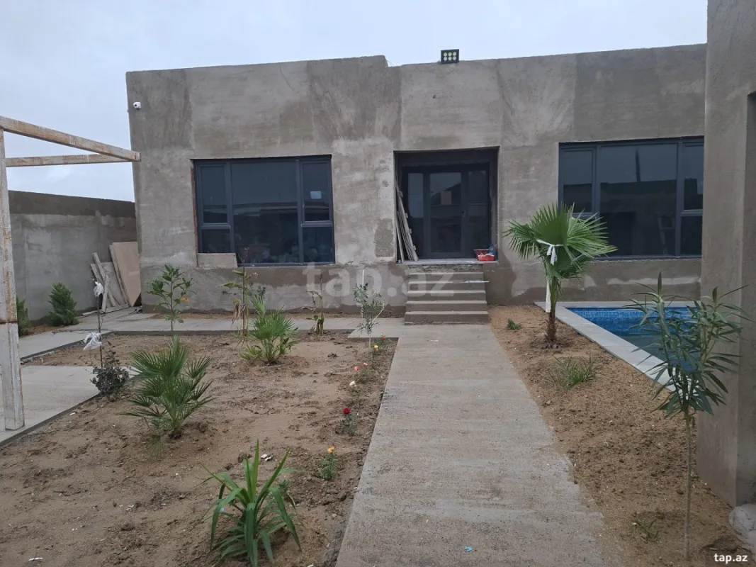 Satılır 3 otaqlı həyət evi 100 m²