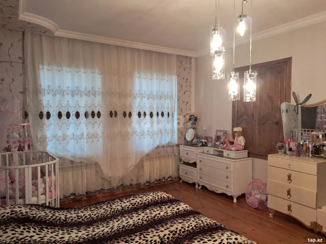 Satılır 3 otaqlı həyət evi