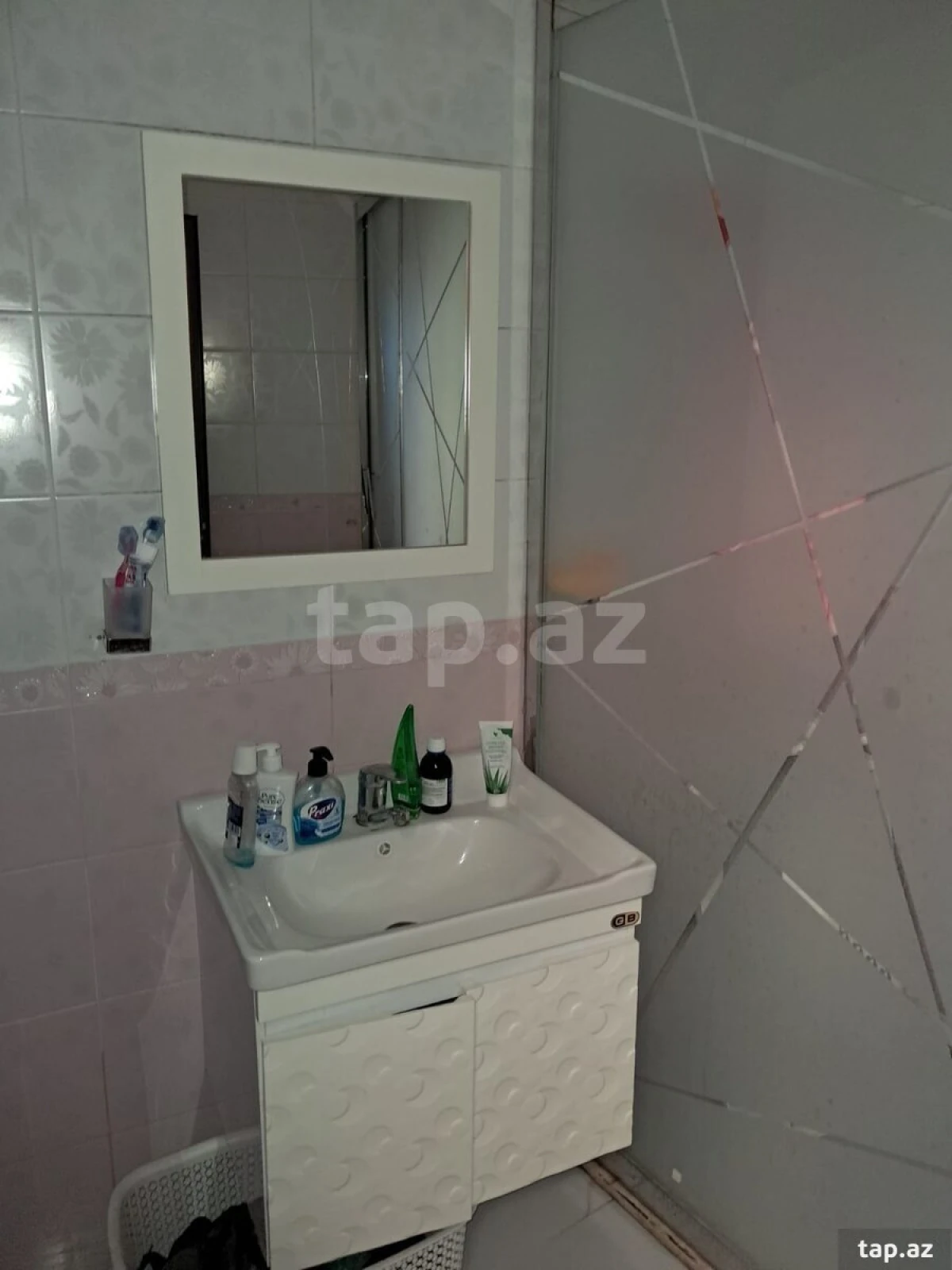 Satılır 3 otaqlı həyət evi