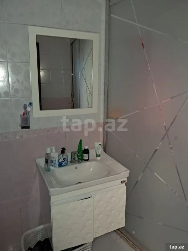 Satılır 3 otaqlı həyət evi