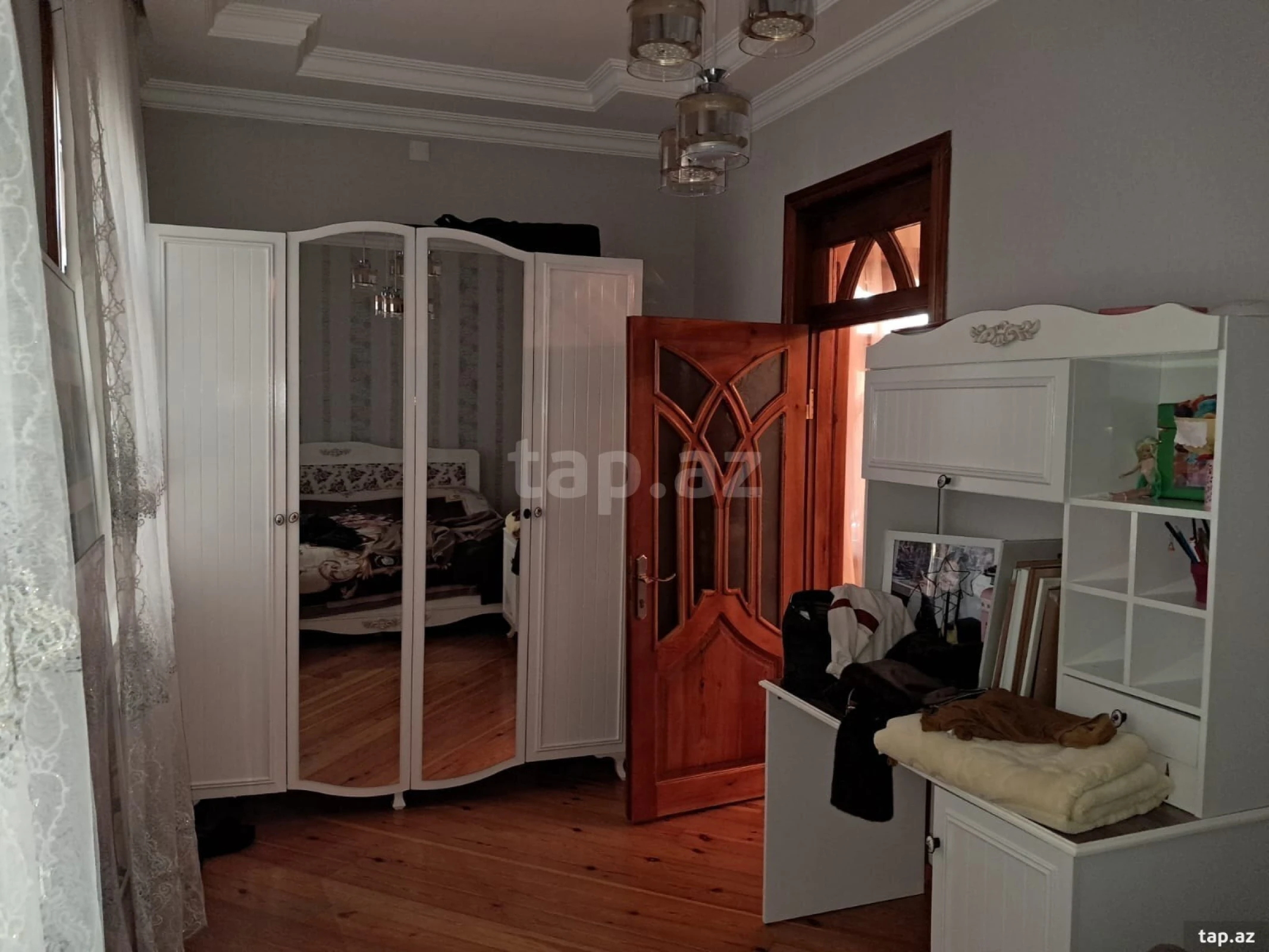 Satılır 3 otaqlı həyət evi