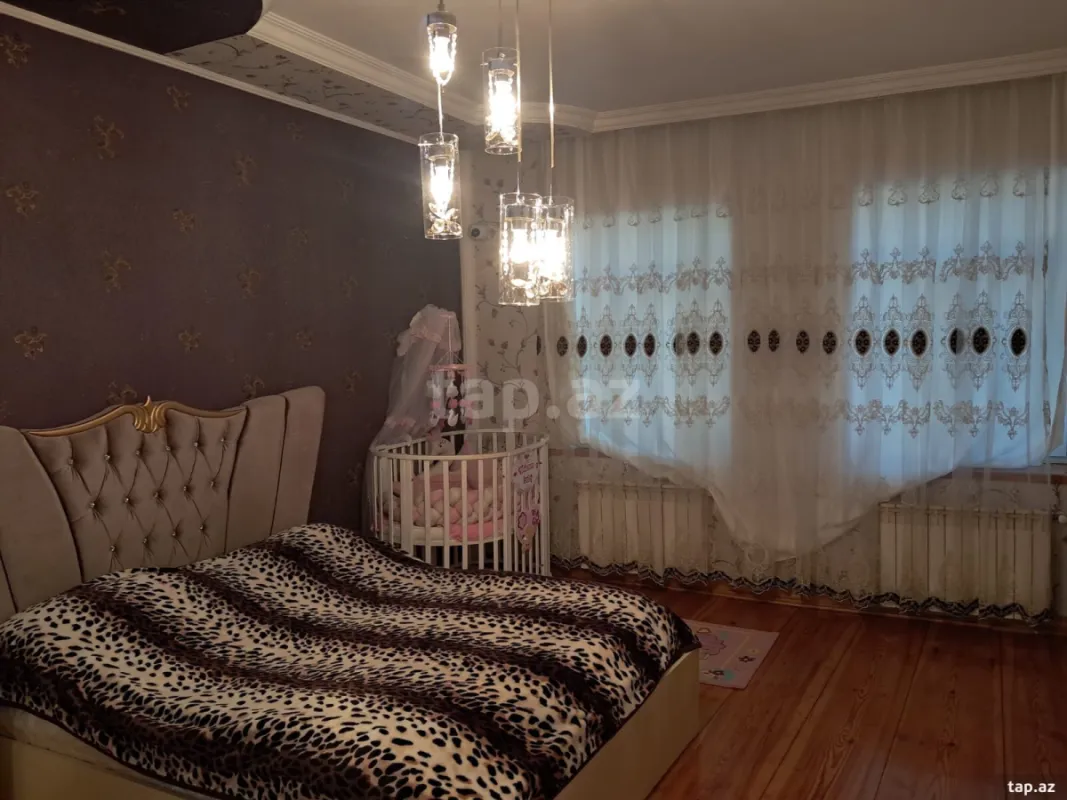 Satılır 3 otaqlı həyət evi