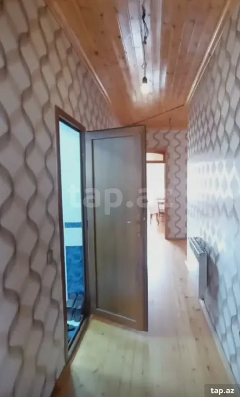 Satılır 5 otaqlı həyət evi