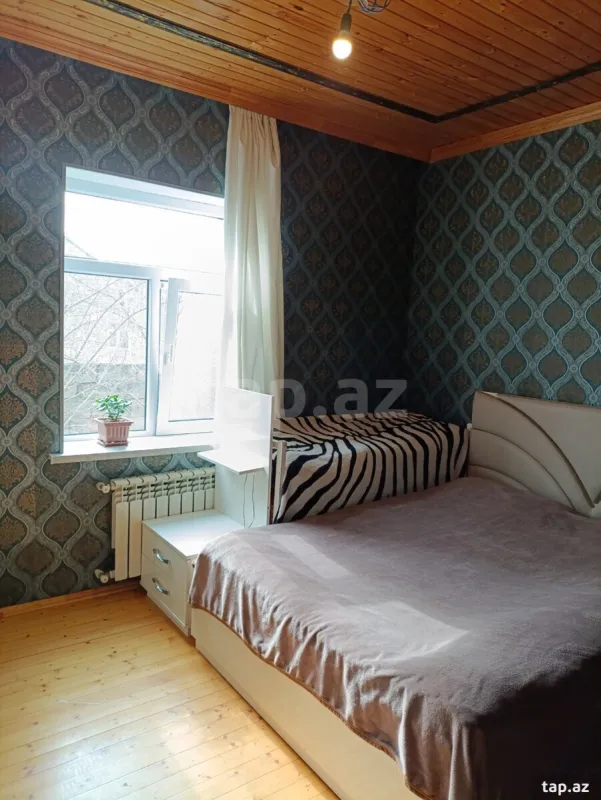 Satılır 5 otaqlı həyət evi