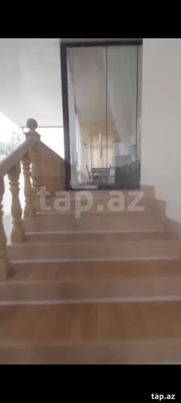 Kirayə verilir 4 otaqlı həyət evi