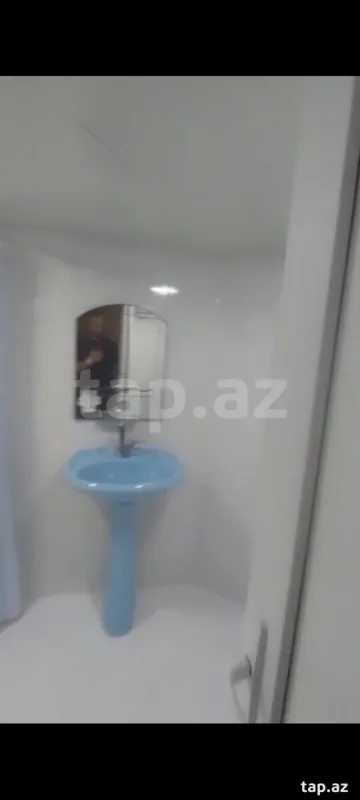 Kirayə verilir 4 otaqlı həyət evi