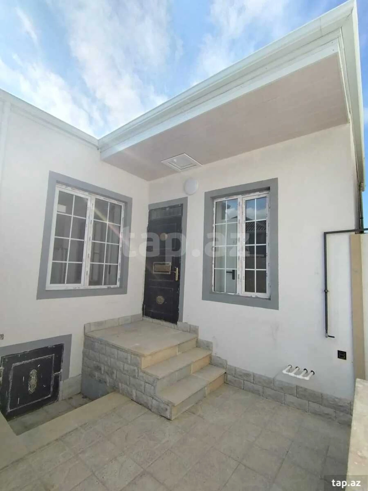 Satılır 2 otaqlı həyət evi