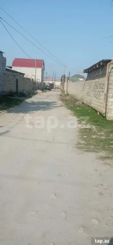 Satılır 3 otaqlı həyət evi