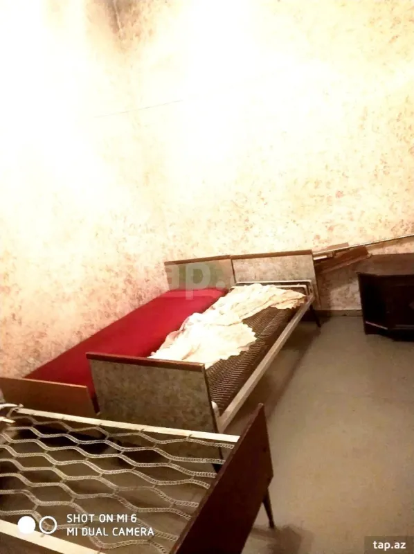 Kirayə verilir 3 otaqlı həyət evi