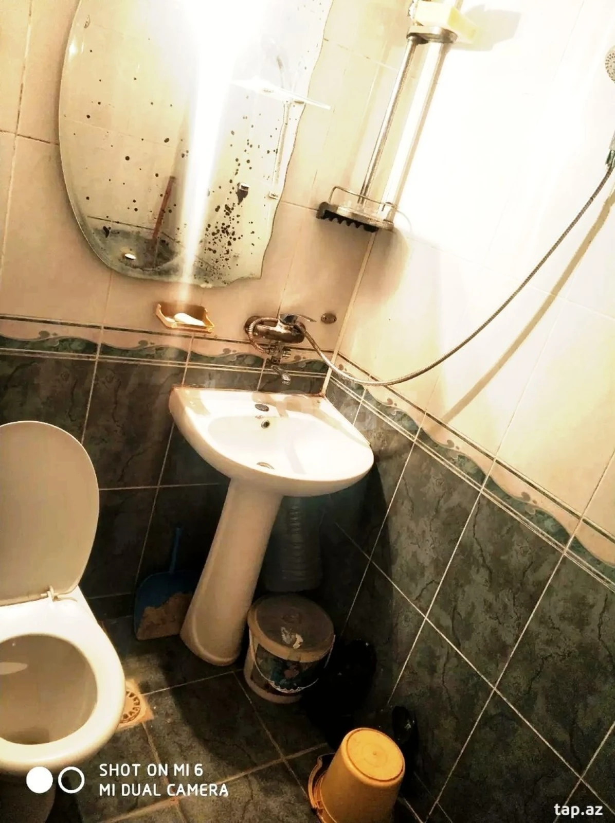 Kirayə verilir 3 otaqlı həyət evi