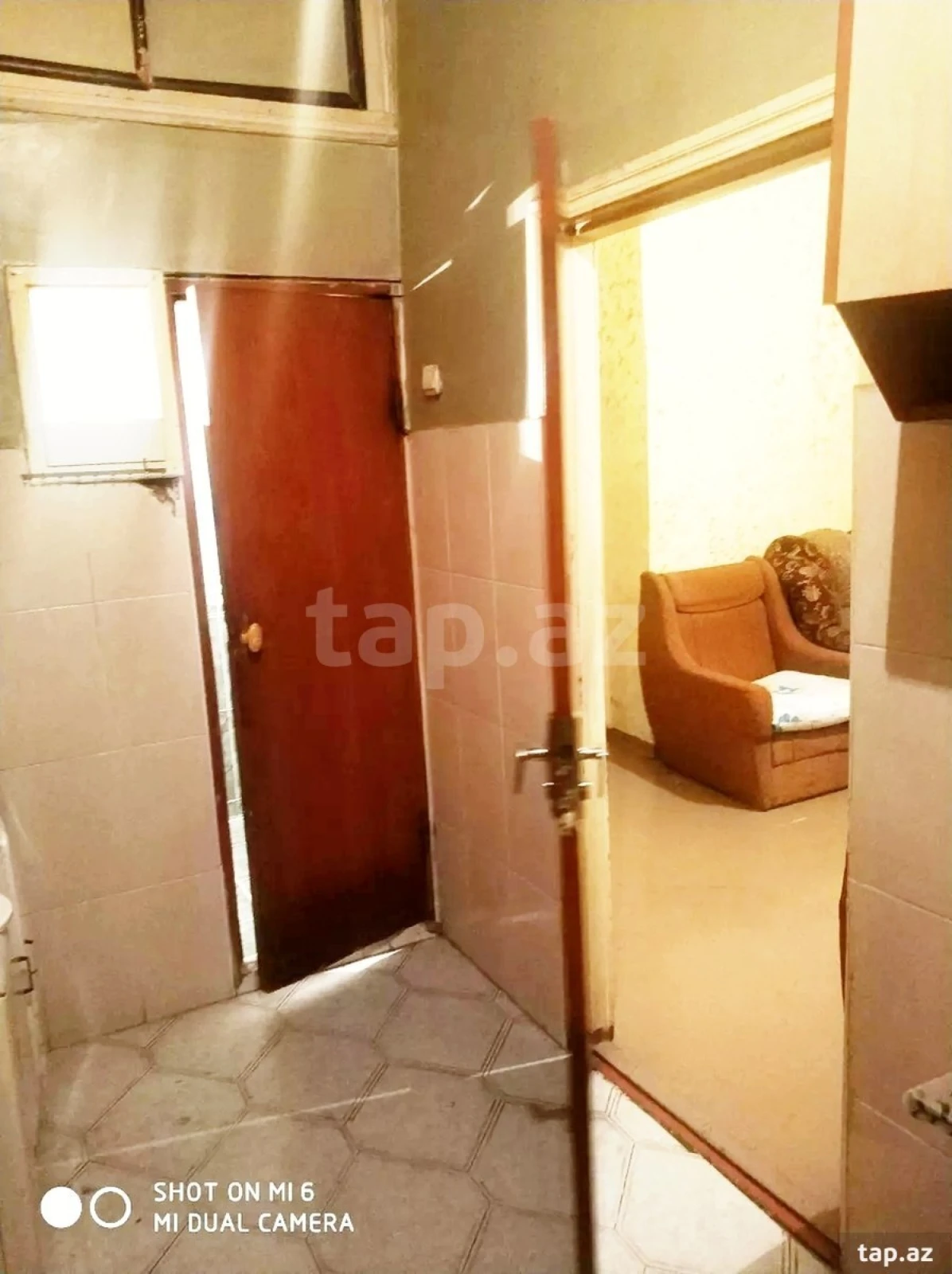 Kirayə verilir 3 otaqlı həyət evi