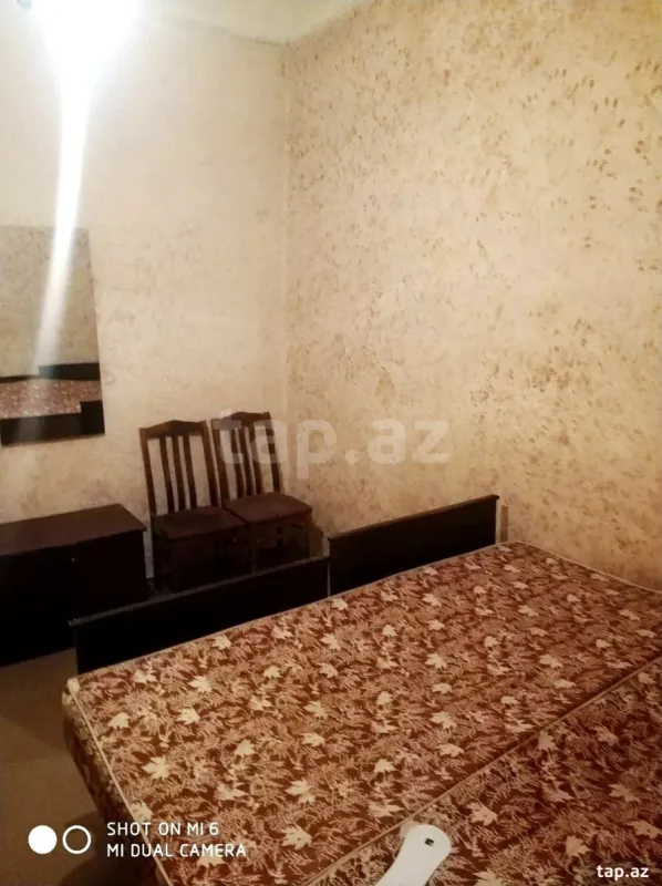 Kirayə verilir 3 otaqlı həyət evi