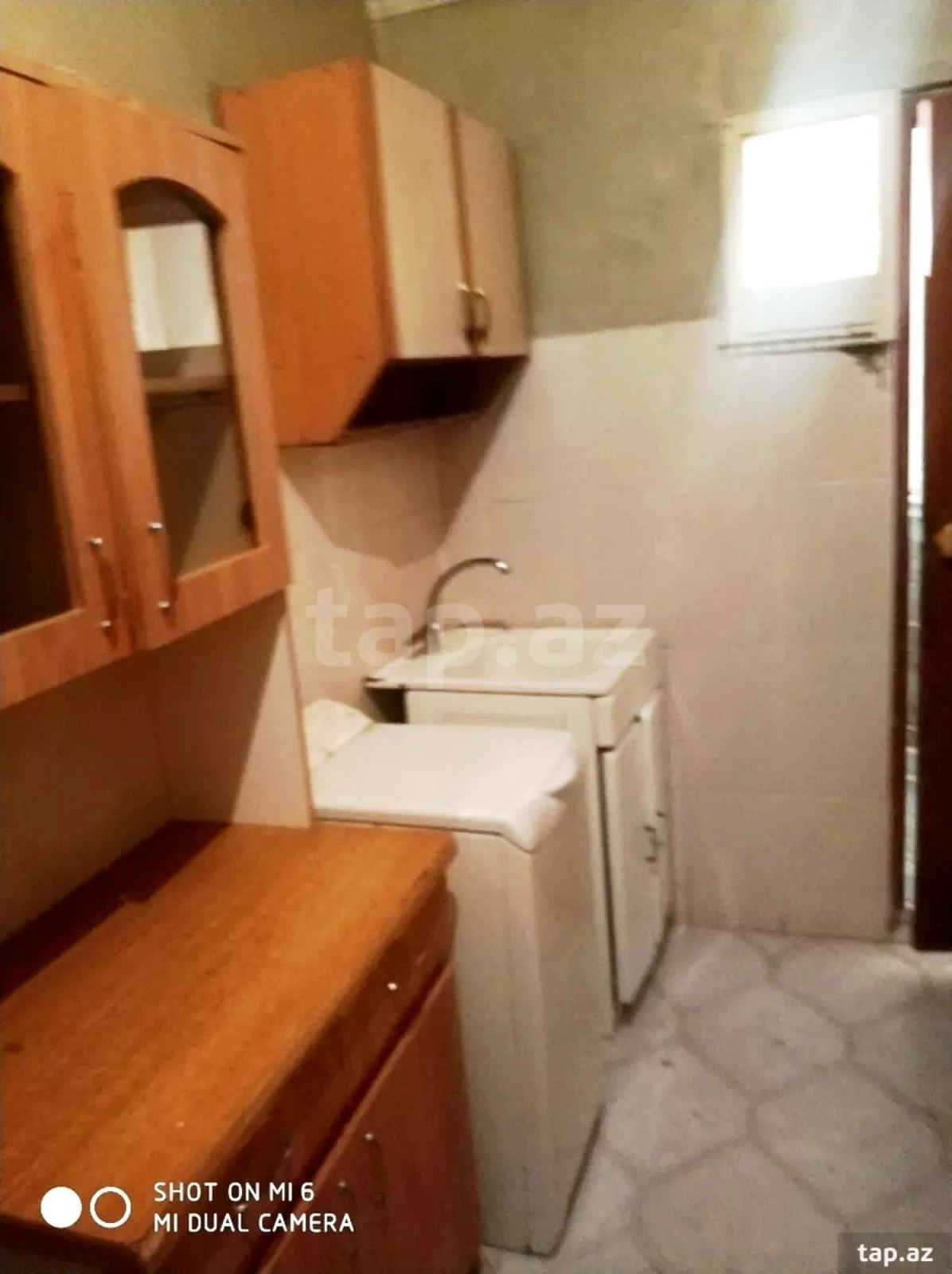 Kirayə verilir 3 otaqlı həyət evi