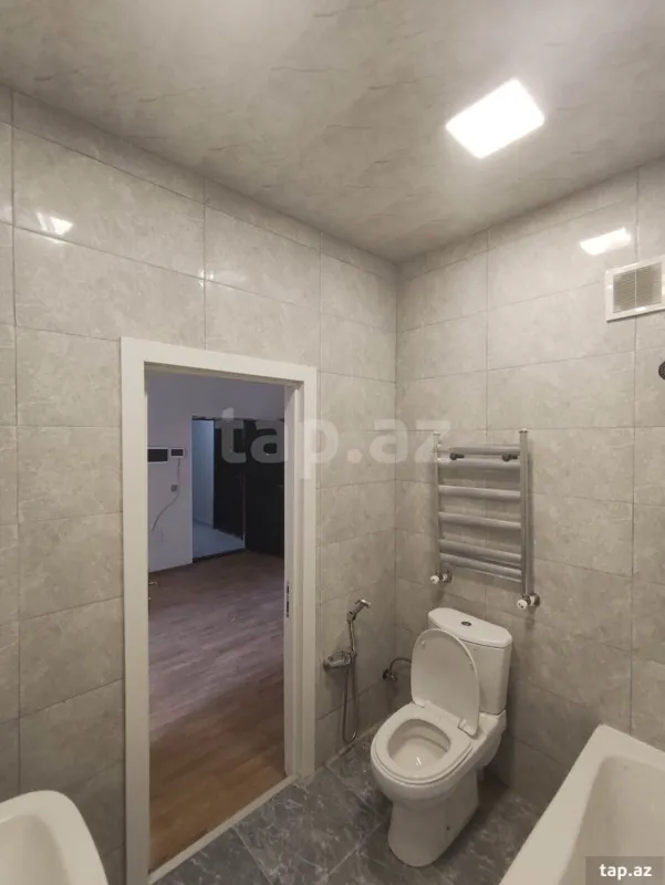 Kirayə verilir 3 otaqlı yeni tikili 98.1 m²