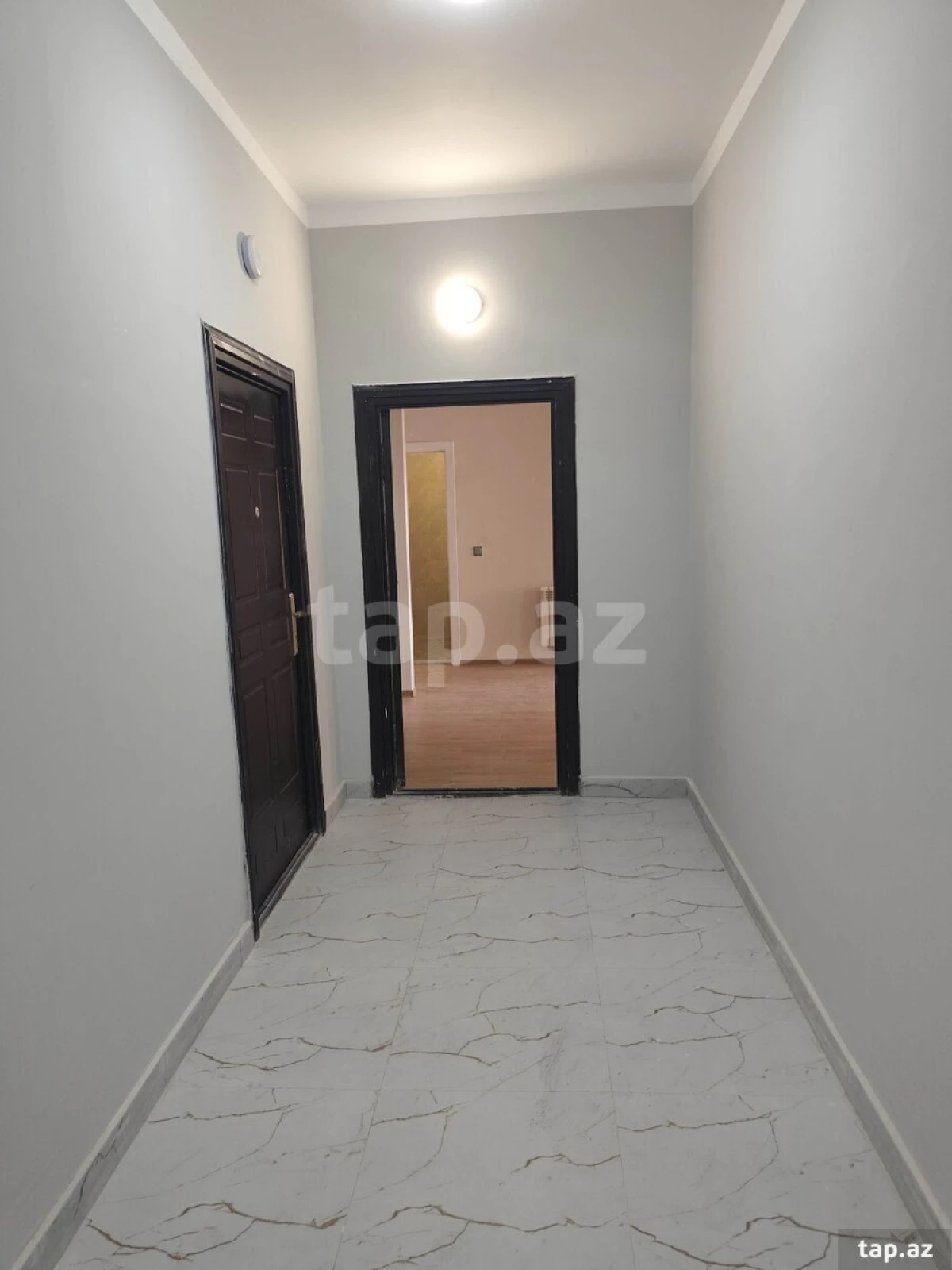 Kirayə verilir 3 otaqlı yeni tikili 98.1 m²