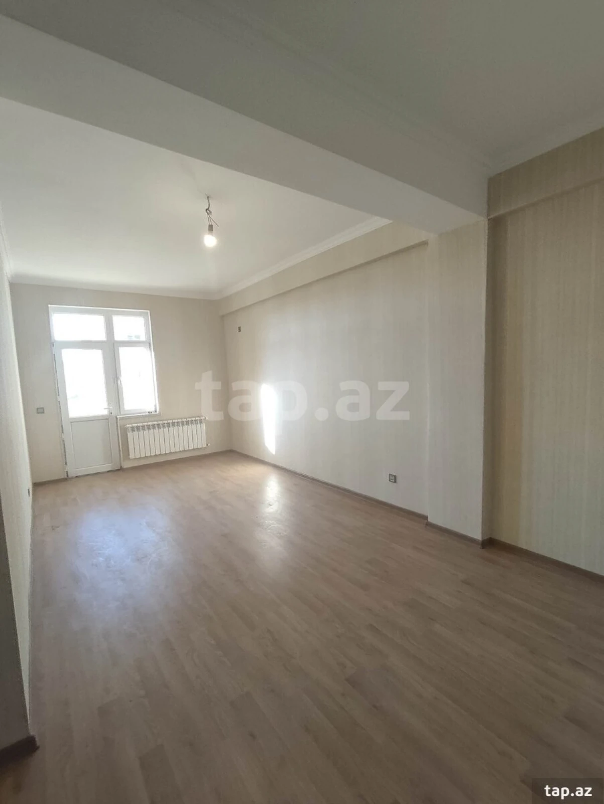 Kirayə verilir 3 otaqlı yeni tikili 98.1 m²