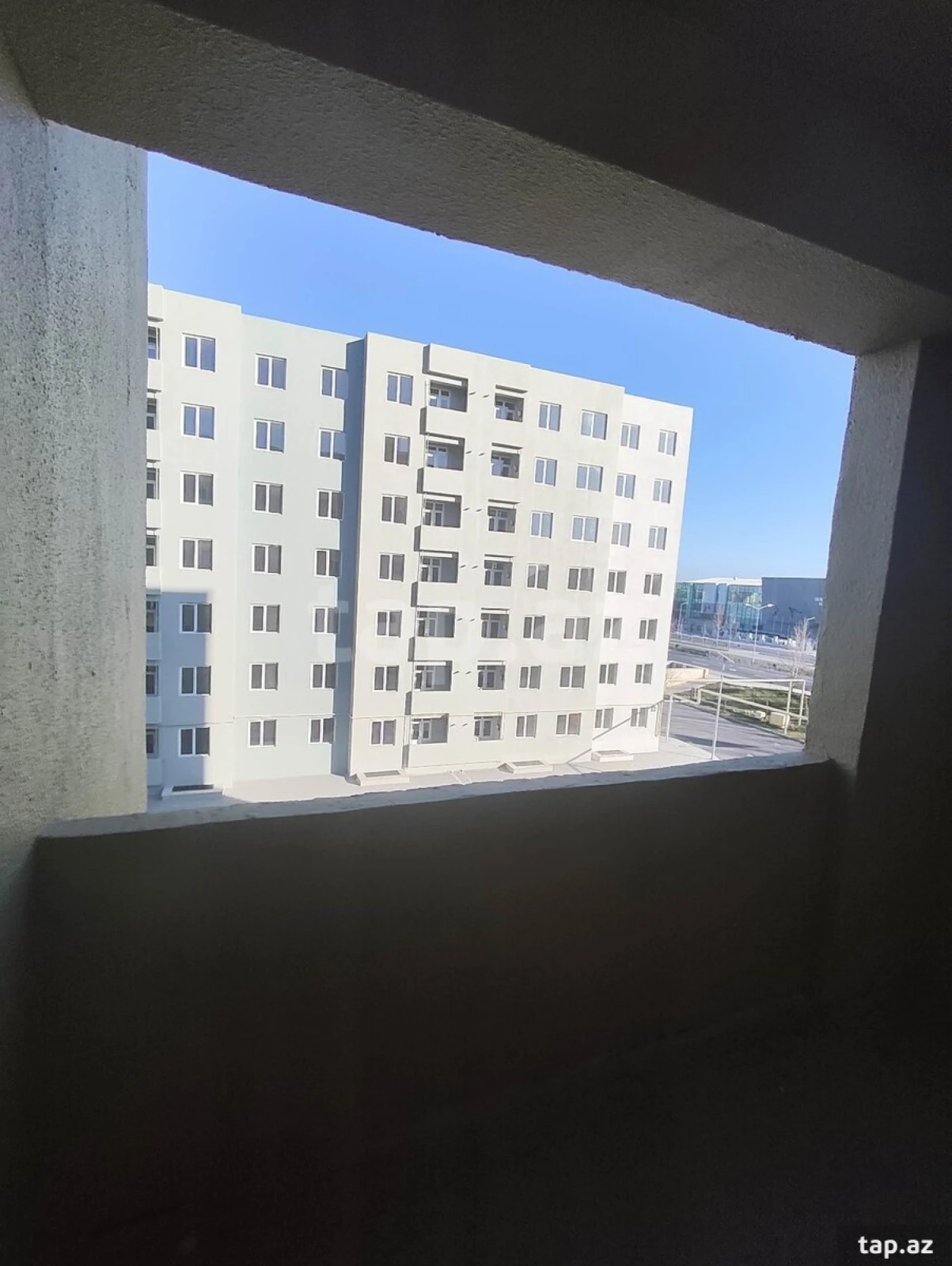 Kirayə verilir 3 otaqlı yeni tikili 98.1 m²