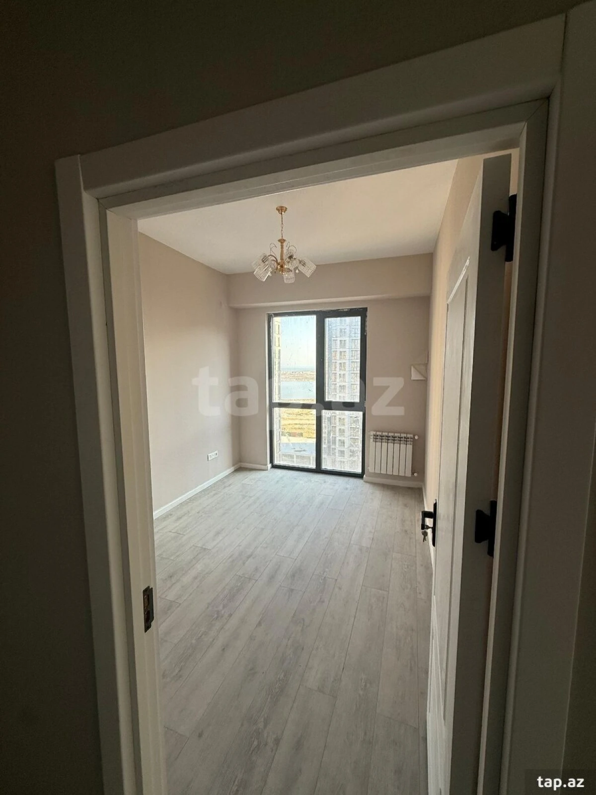 Satılır 4 otaqlı yeni tikili 102 m²