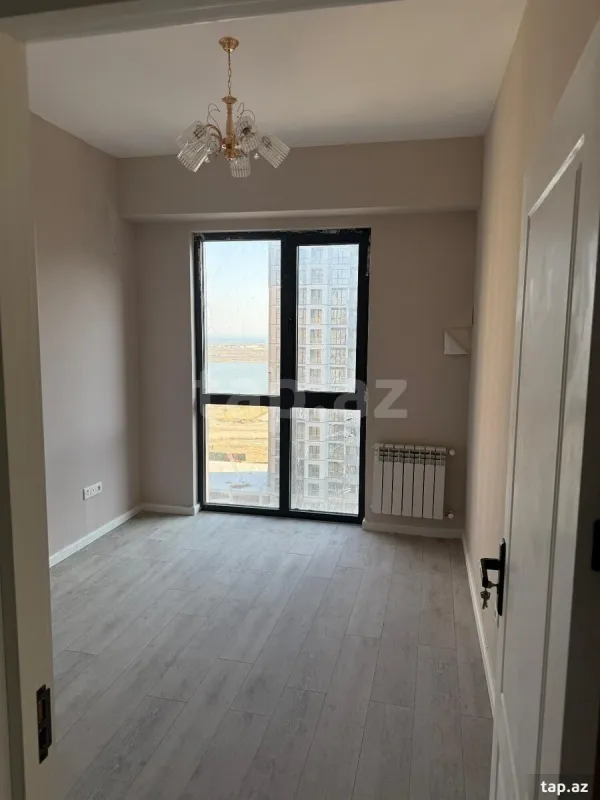 Satılır 4 otaqlı yeni tikili 102 m²