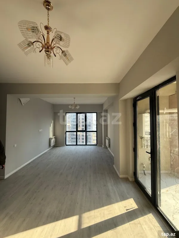 Satılır 4 otaqlı yeni tikili 102 m²