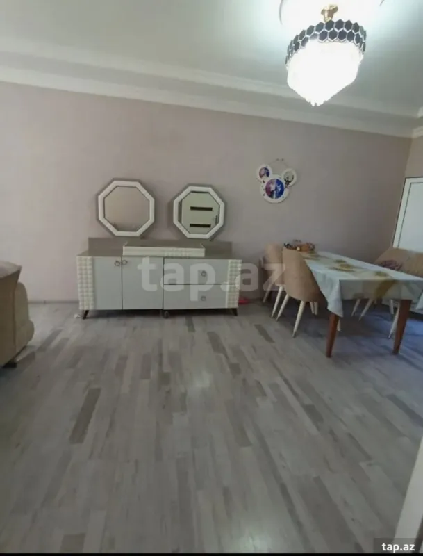 Kirayə verilir 5 otaqlı həyət evi