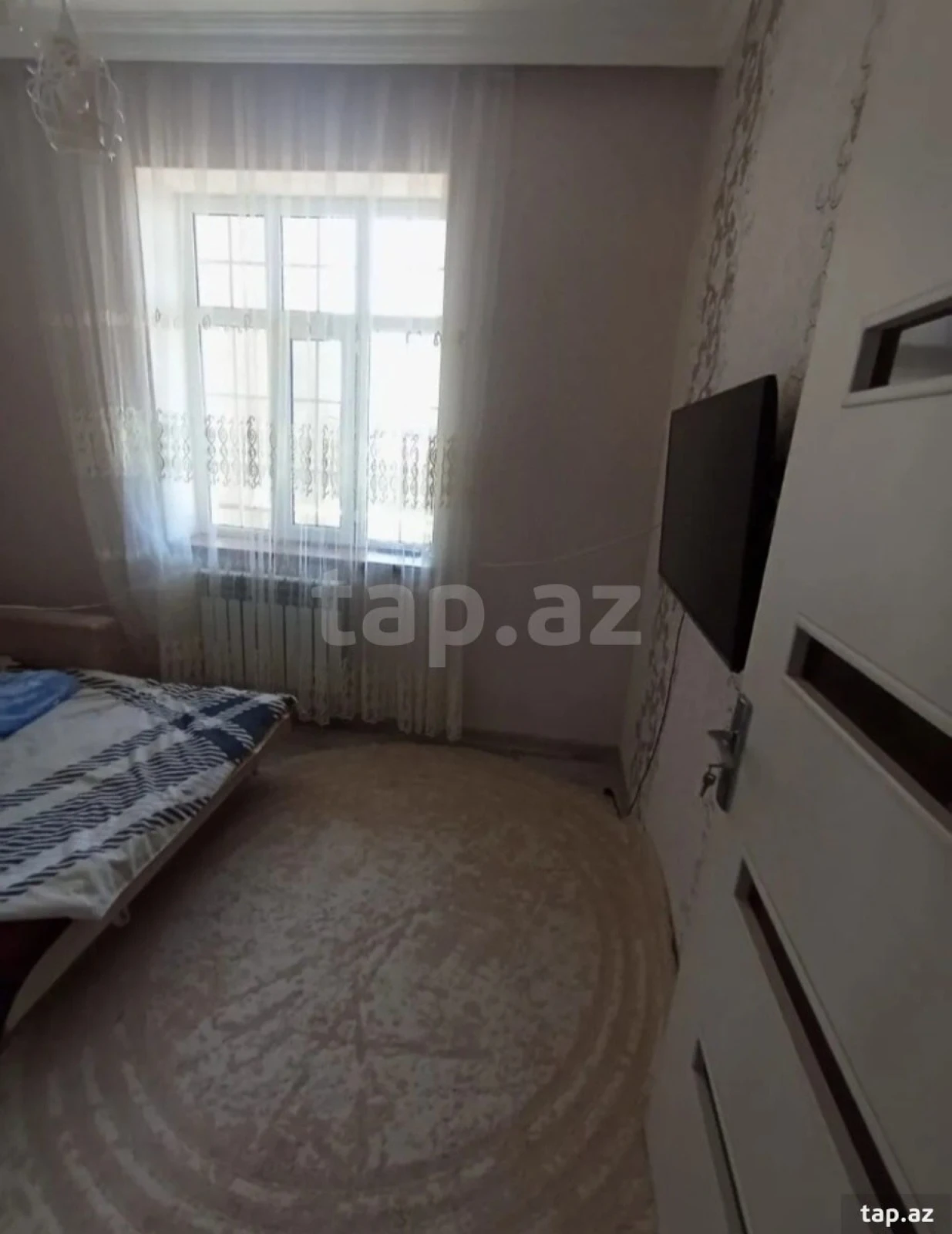 Kirayə verilir 5 otaqlı həyət evi