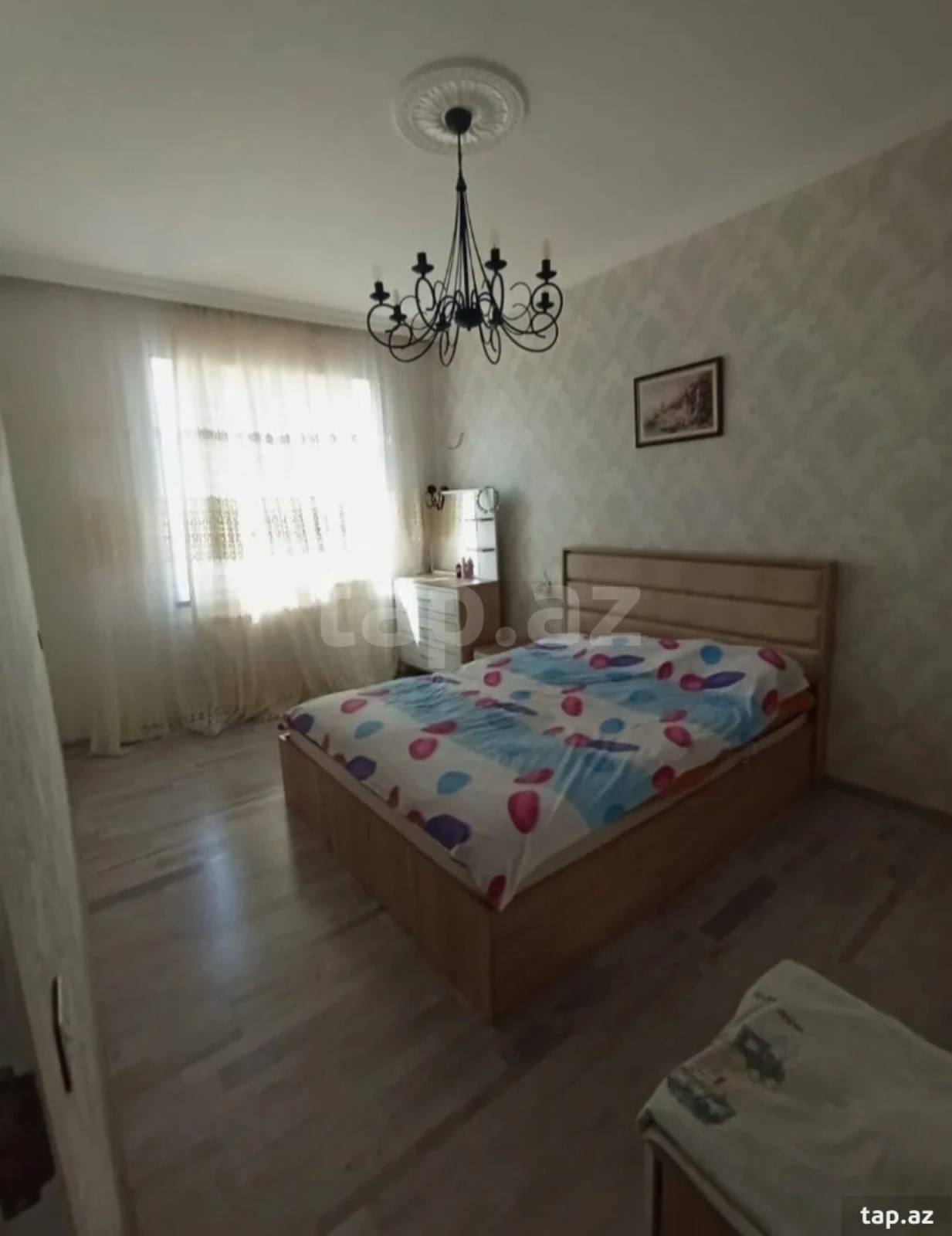 Kirayə verilir 5 otaqlı həyət evi