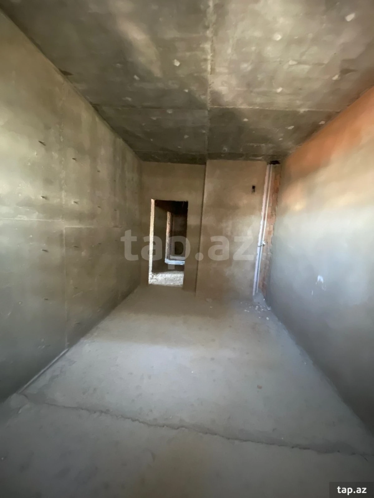 Satılır 3 otaqlı yeni tikili 136 m²