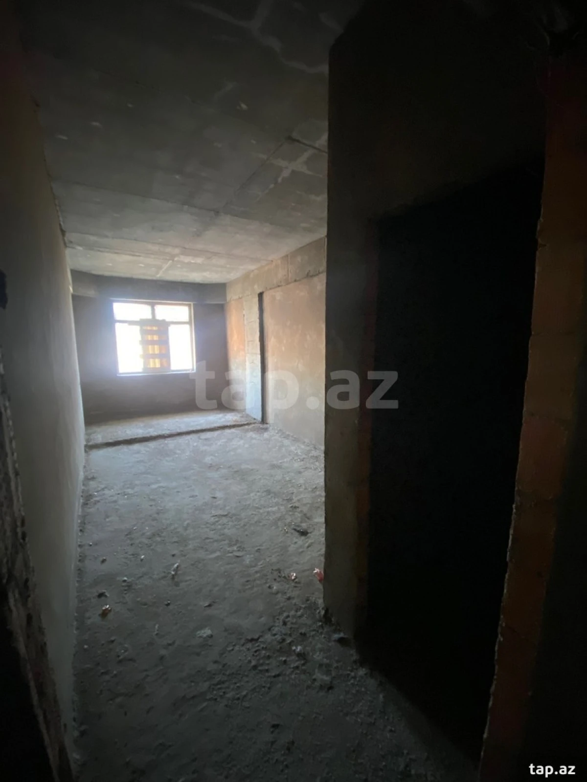 Satılır 3 otaqlı yeni tikili 136 m²