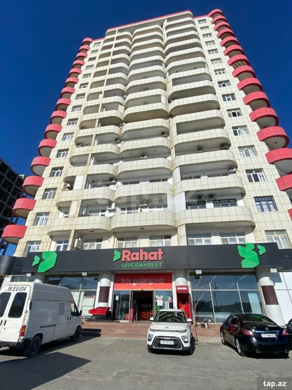 Satılır 3 otaqlı yeni tikili 136 m²