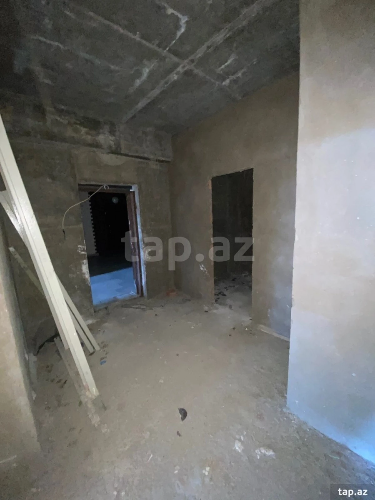 Satılır 3 otaqlı yeni tikili 136 m²