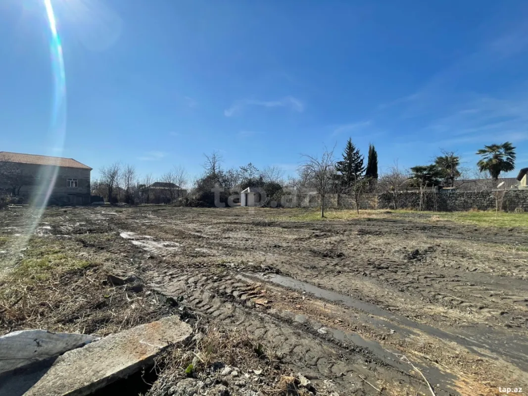 Satılır torpaq sahəsi