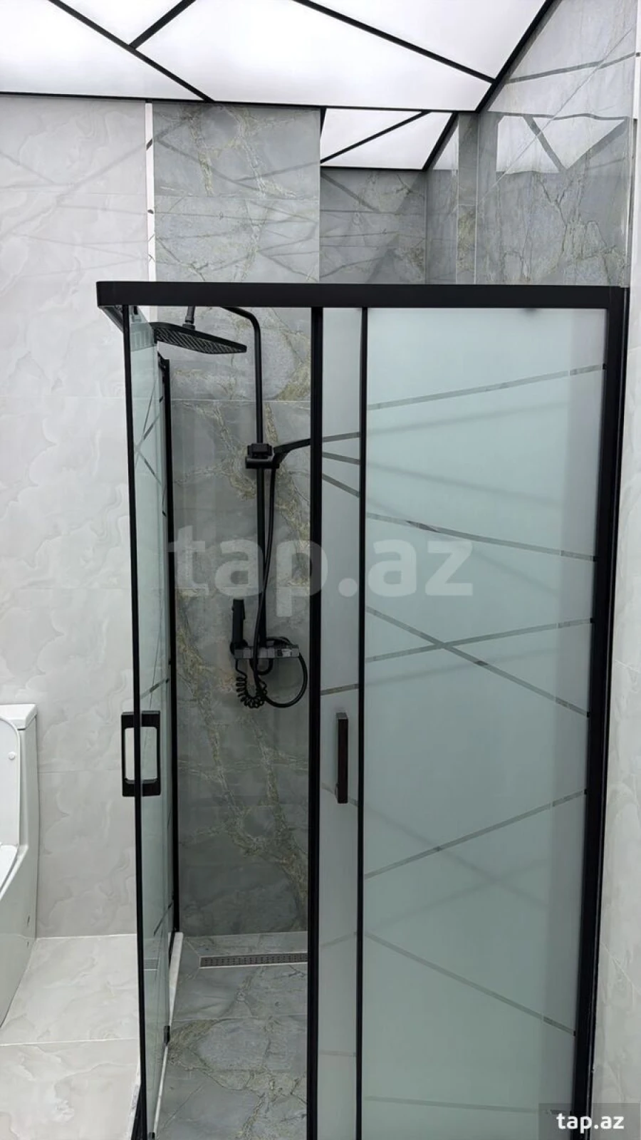 Satılır 2 otaqlı yeni tikili 67 m²