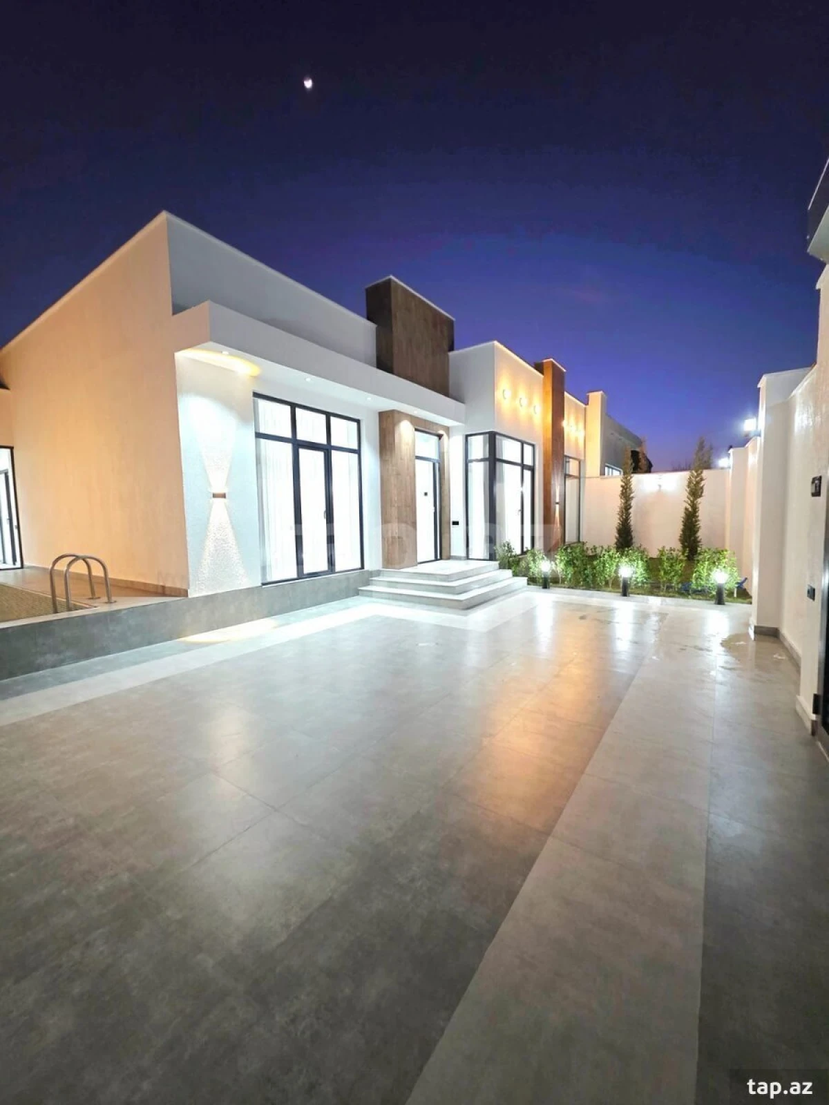 Satılır 4 otaqlı həyət evi