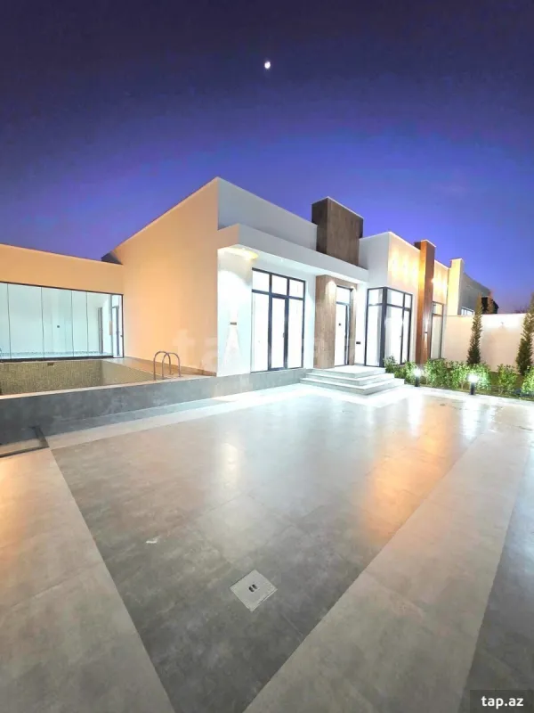 Satılır 4 otaqlı həyət evi