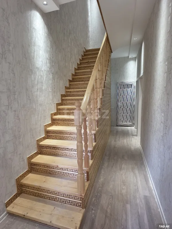 Satılır 4 otaqlı həyət evi