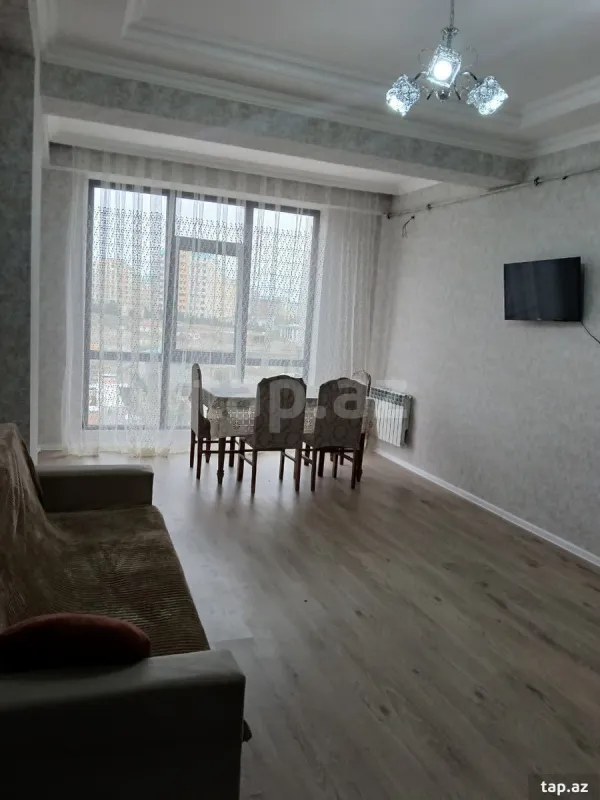Kirayə verilir 2 otaqlı yeni tikili 68 m²
